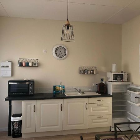 Gite Independant 1 Chambre Prignac-et-Marcamps Eksteriør billede